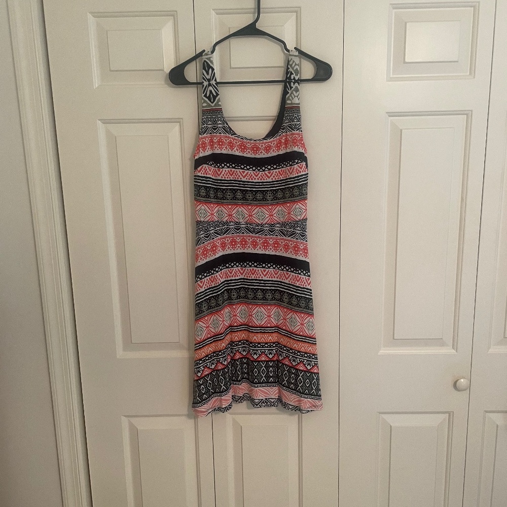 Sleeveless dress